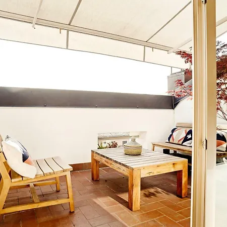 Modern Japanese Flat With Terrace